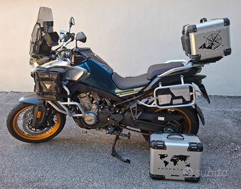 CF MOTO MT 800 TOURING