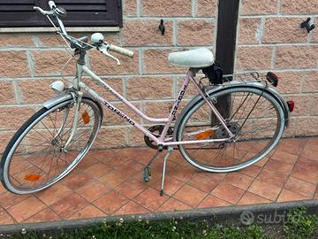 Bicicletta vintage torino-/ rosa/ bianca