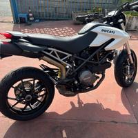 ducati hypermotard
