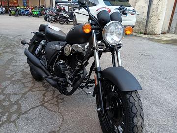 CUSTOM KEEWAY SUPERLIGHT 125 cc MATT BLACK