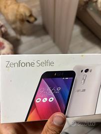 Asus smartphone