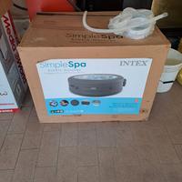 piscina idromassaggio 