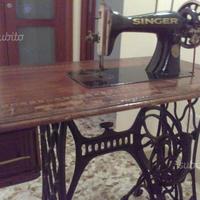 Antica macchina da cucire SINGER del 1898