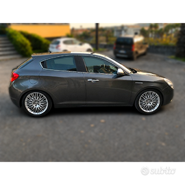 Cerchi Alfa Romeo 17 225 45 giulia giulietta 159