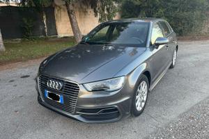 Audi A3 e-tron Sportback 1.4 tfsi Ambition