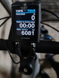 Bicicletta Cannondale neo batteria 750