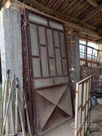 Portone in ferro