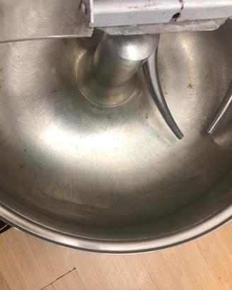 Impastatrice forcella mecnosud 35kg 80kg usata