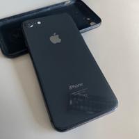 iPhone 8 64 Gb
