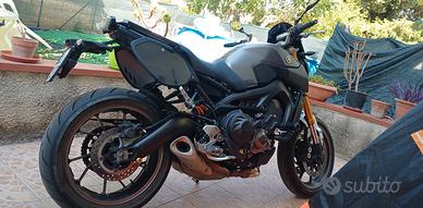 Yamaha MT09 