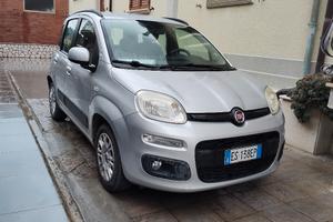 Fiat Panda Lounge 1.2 69CV 2013 – 96.000 km, clima