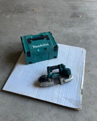 Makita Sega a Nastro