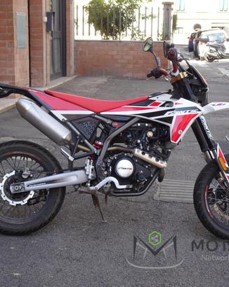 Fantic XMF 125 Performance