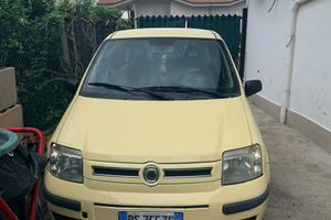 Fiat Panda 2008, gialla,