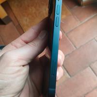 iPhone 13 pari al nuovo 
