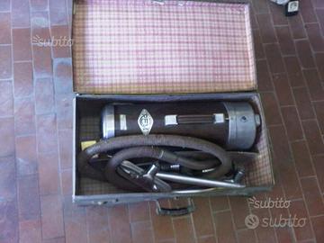 Aspirapolvere anni 20