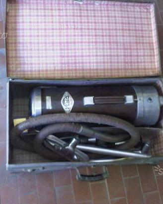 Aspirapolvere anni 20