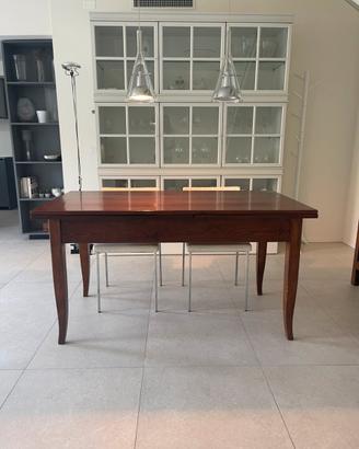Tavolo allungabile in legno