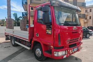 Iveco Eurocargo 75e15 pianale