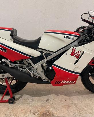 YAMAHA RD500