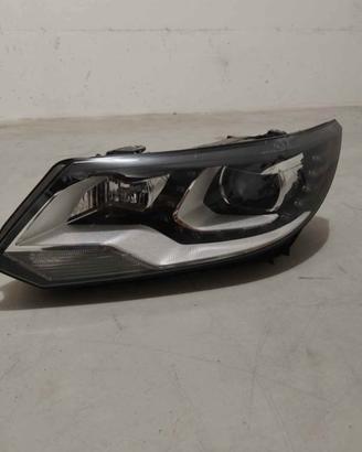 Faro sx VW Tiguan anno 2013