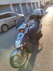 Kymco Agility 200i - 2012