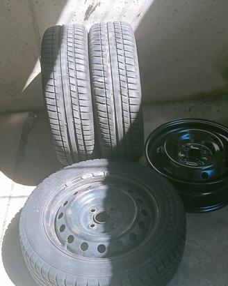 cerchi e gomme per Toyota Yaris seconda serie.