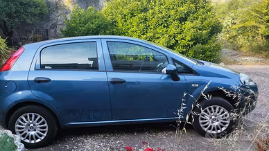 Fiat Punto Natural Power 2017 Incidentata