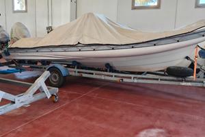Gommone della gommonautica g65