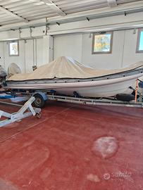 Gommone della gommonautica g65