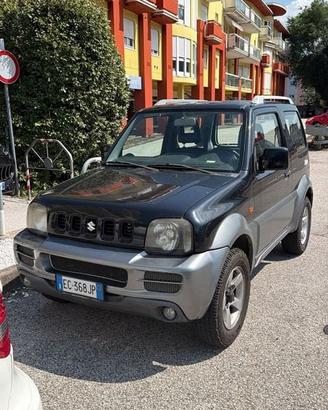 Suzuki Jimny 1.3 16v 4WD 4X4 MT Style *SOLO C...