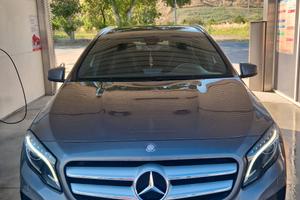 Mercedes Gla 200  berlina in buone condizioni 