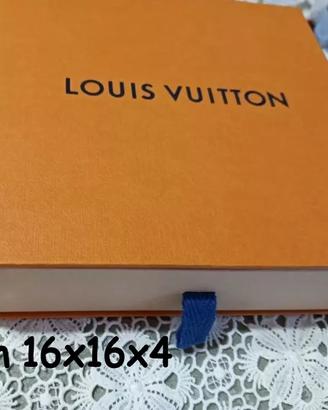 Scatola piccola originale Louis Vuitton cm16x16x4h