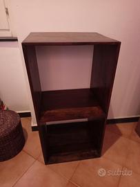 mobiletto in legno etnico