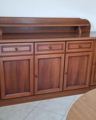 Mobile, 3 tavoli e sedie 