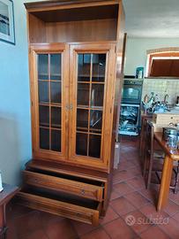 Mobili antichi in legno