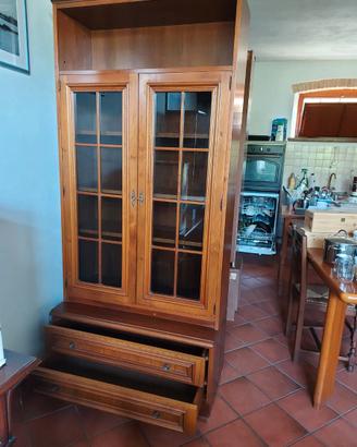 Mobili antichi in legno