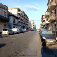 Ampio Magazzino Carrabile zona Rapisardi/Menza