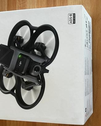 DJI Avata + 3 batterie
