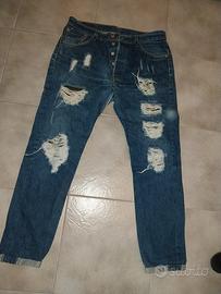 Jeans Levis uomo strappati