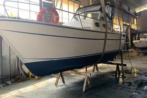 Gozzo Poseidon 25 cabin