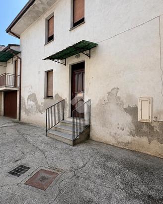 3 LOCALI A PONTEVICO