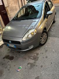 Fiat Grande Punto 1.3 MJT 75 CV 5 porte Active