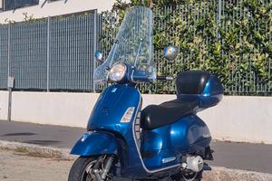 PIAGGIO VESPA GRANTURISMO 200