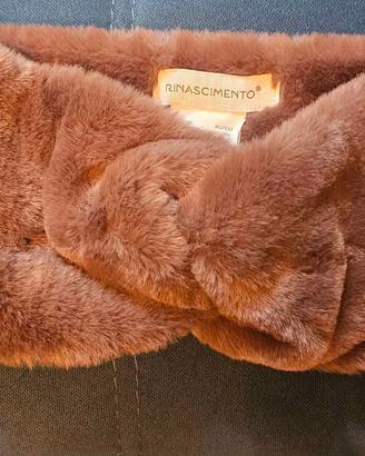 Calda Fascia paraorecchie marrone con sintetica