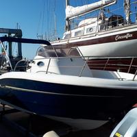Barca Arkos 647 WA semicabinato