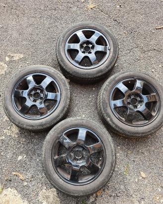 Cerchi neri + Pirelli SnowControl Winter 190 