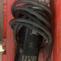 Cesoia elettrica per lamiera