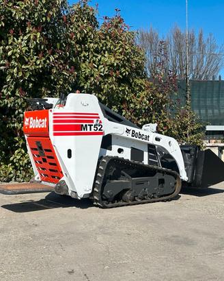 P169 - MINIPALA BOBCAT MT52
