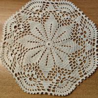 Centrino piccolo floreale uncinetto fatto a mano